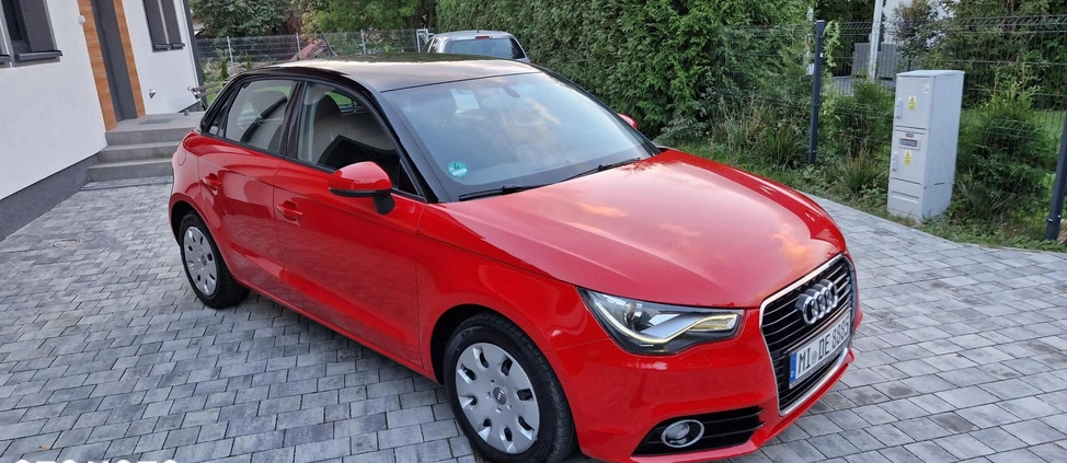 Audi A1 cena 35900 przebieg: 152000, rok produkcji 2013 z Nowy Dwór Gdański małe 121